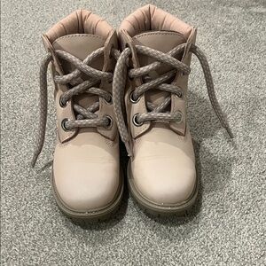 Timberland Light Pink Lace-Up Nubuck Leather Boots
- Size 7 Womens